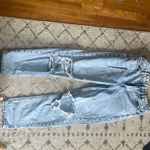 American eagle ripped mom jeans